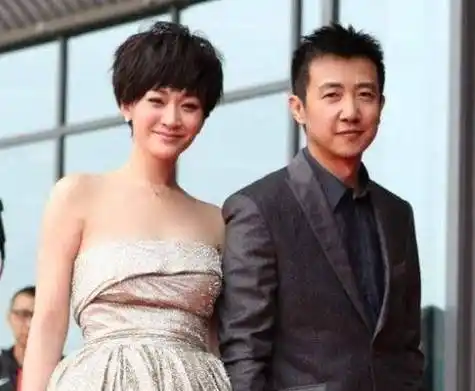 在和富豪老公结婚之前,李小冉最受人关注的一段