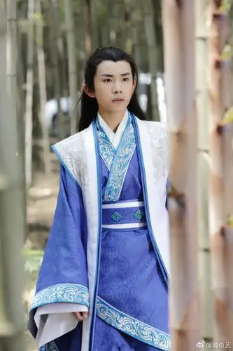 易烊千玺 饰 少年屈原