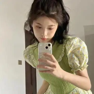 高颜值温柔系的女头又很甜 治愈系高清女头合集_女生头像_美头网