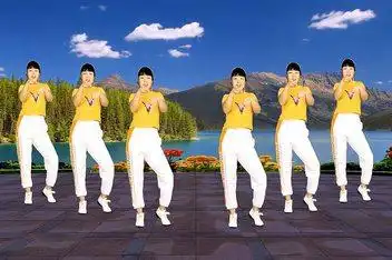 凤子广场舞亲爱的你在哪里-显歌词_百度视频搜索