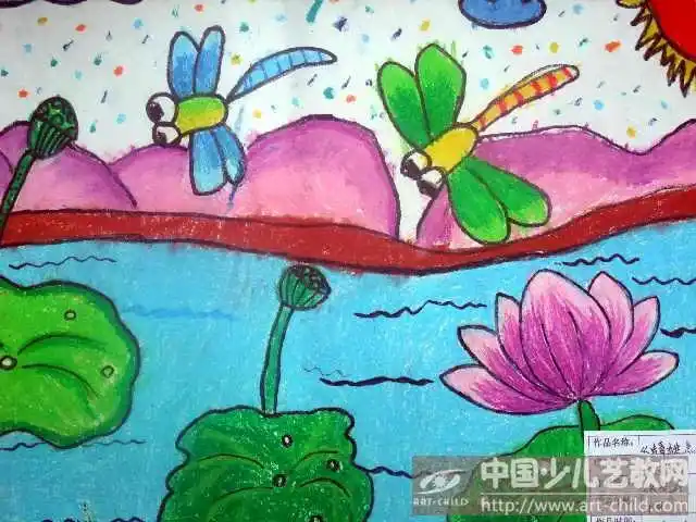 作品名称:  《蜻蜓点水》