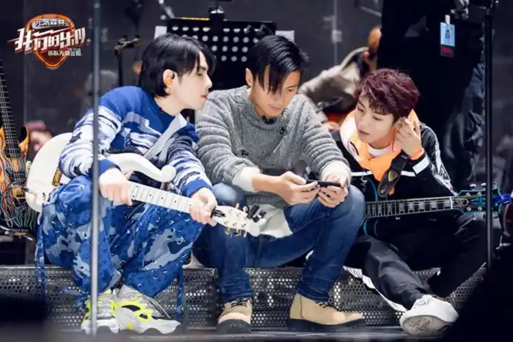 《我们的乐队》超长预告今晚亮相,王俊凯被谢霆锋,萧敬腾团宠