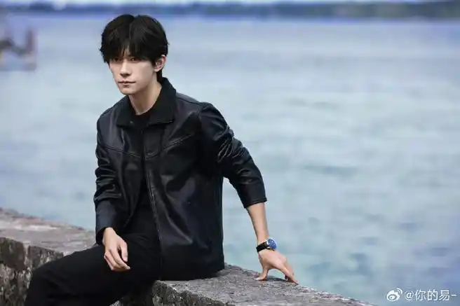 易烊千玺电影小小的我##易烊千玺 浪漫男人##和千玺