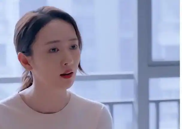 这次轮到童瑶翻车了新剧与张新成大尺度泳戏一出观众直呼辣眼