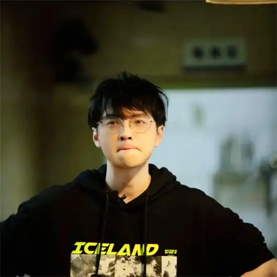 南大校草蒲熠星,现实中的江直树,芒果台最宠学霸!