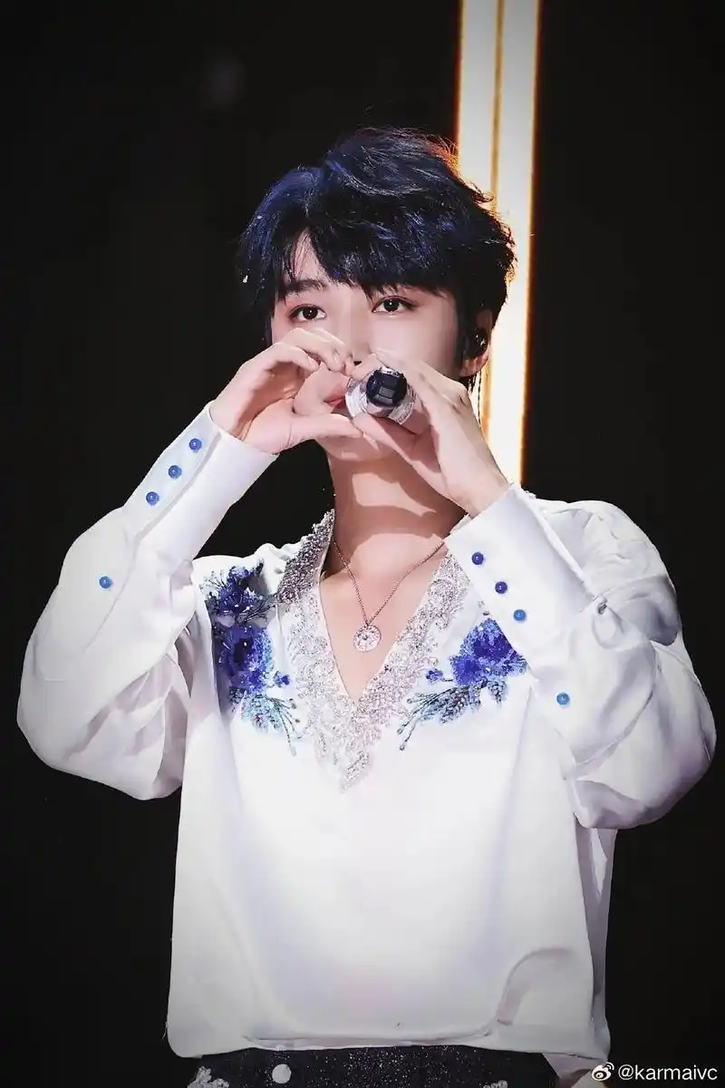 王俊凯 #王俊凯封神高清图片 97温柔的小凯97 - 抖音