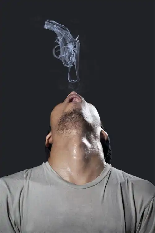 那些"离"不开烟的人,在抽烟的数量上都是越抽越多的.