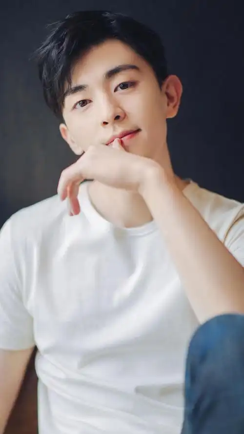 清纯美女江一燕时尚写真高清大图手机壁纸-明星-手机壁纸下载-美桌网