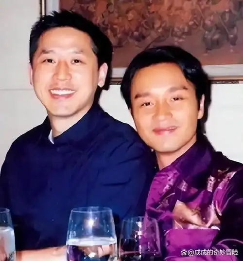 张国荣先生逝世21周年唐发文悼念配文引热泪本人近照白发斑斑