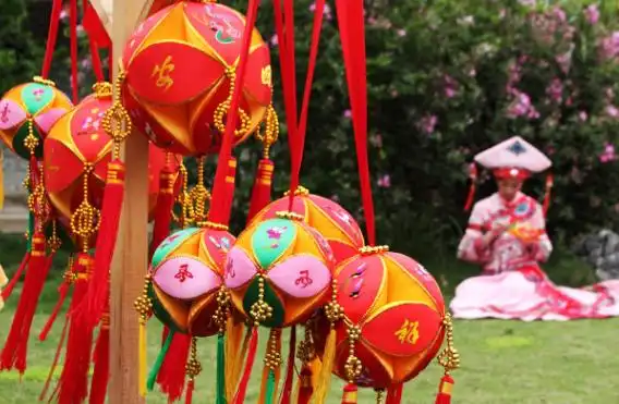 广西壮族三月三风俗广西壮族有哪些特色习俗