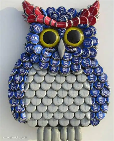 用金属瓶盖废物利用小制作图解大全_废品利用 - 育才手工网