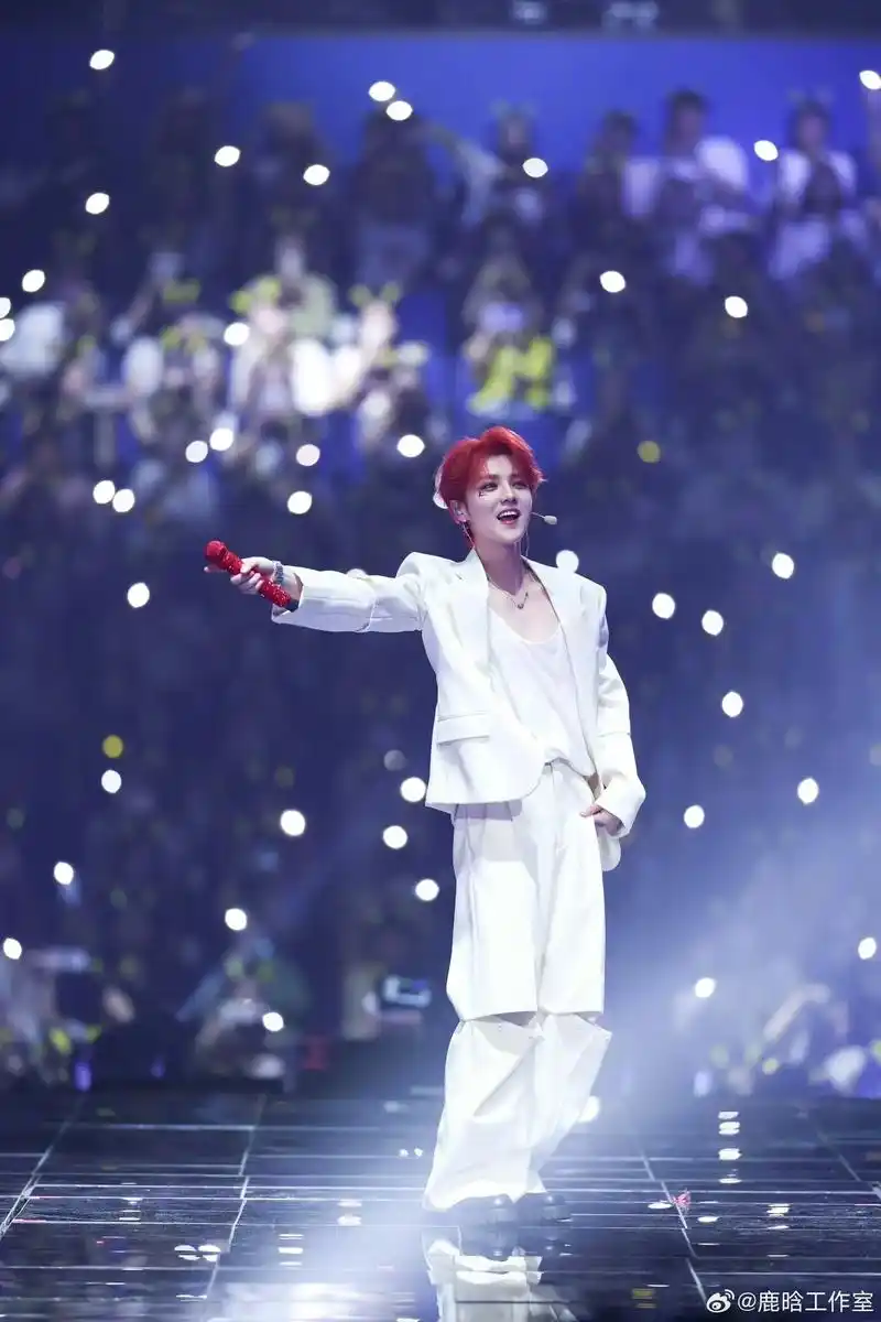 第一次因为了解他的内在 而喜欢上的一个人#鹿晗 #人格魅力 - 抖音