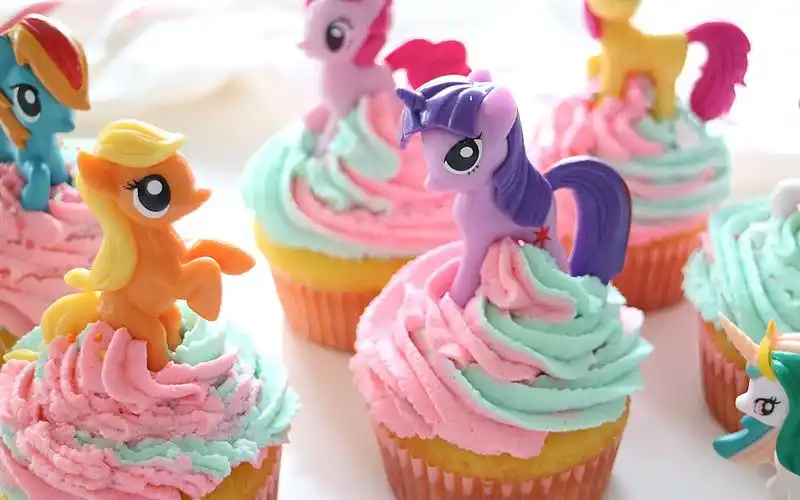 熊家萌食火遍全球的小马宝莉彩虹蛋糕微波炉就能做