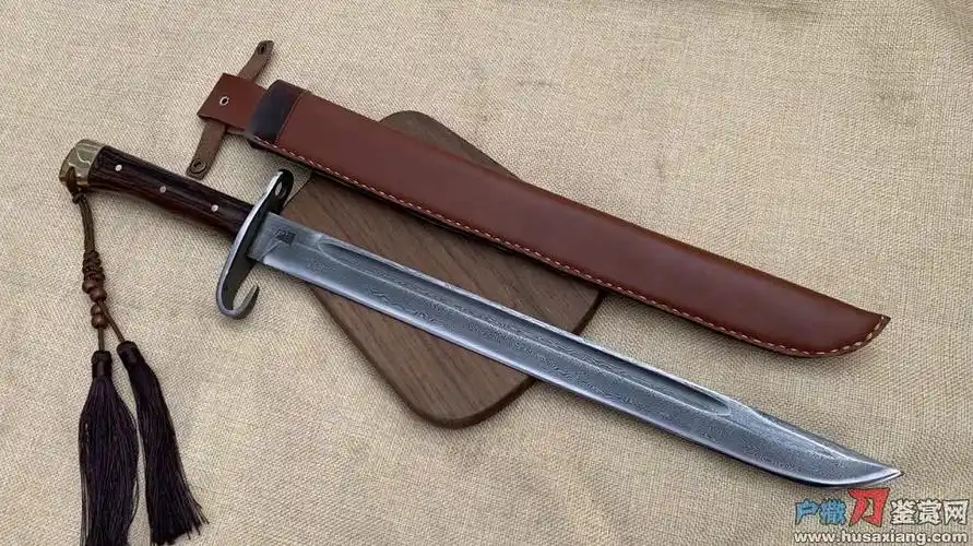 户撒精品花纹钢三八刺刀