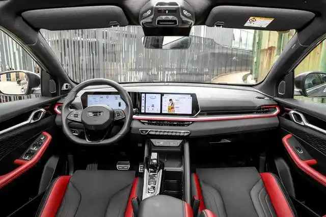 5t四缸发动机|新车|内饰|车尾|轮毂|吉利汽车_网易订阅