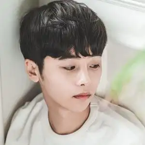 男生蘑菇头好看吗 可爱男生蘑菇头发型