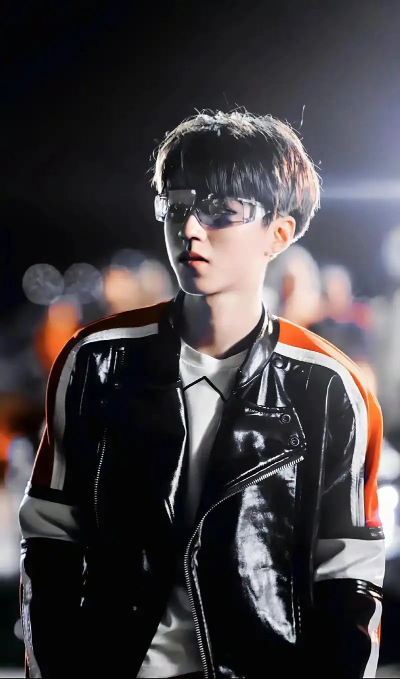 王俊凯 #王源 #易烊千玺 #tfboys "我们已经有五 - 抖音