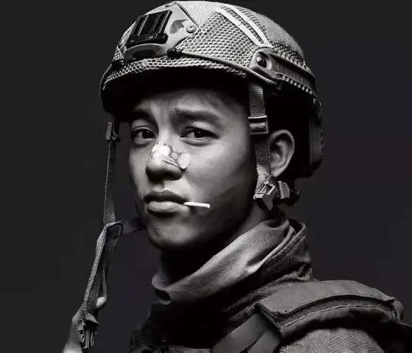 当红小生尹昉演技大爆发,《新世界》搭档孙红雷,和万茜组cp