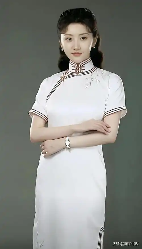 当旗袍遇上景甜最美司藤就诞生了哪个造型最让你心动