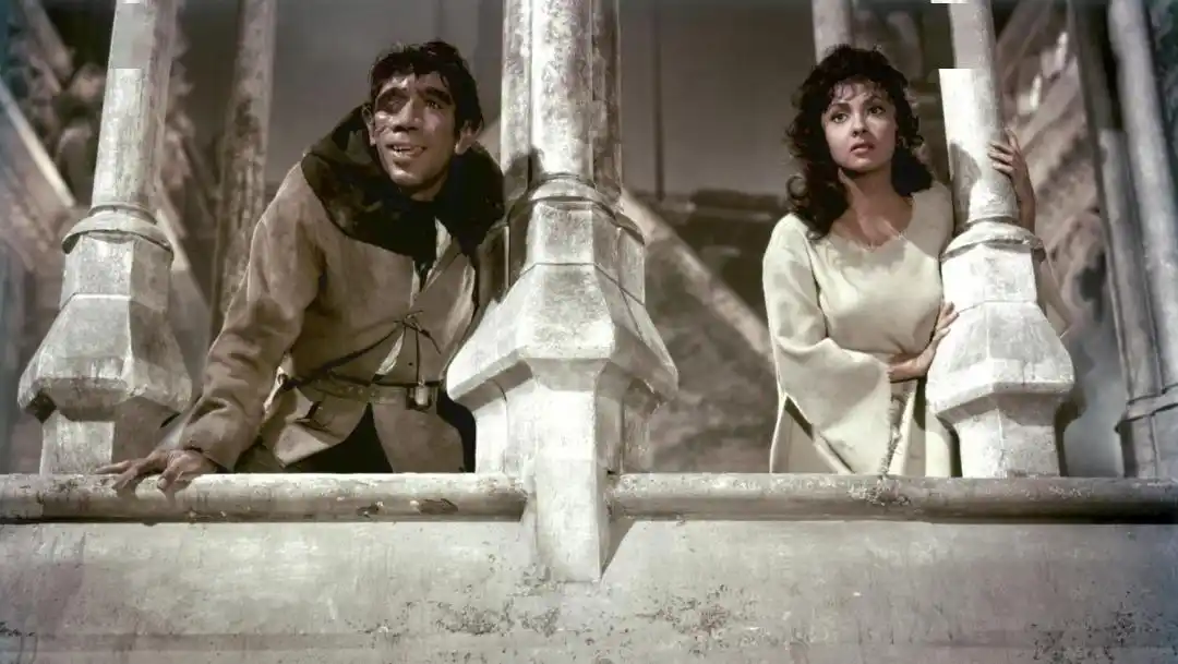 不朽的经典巴黎圣母院年轻的香颂chansondelajeunesse