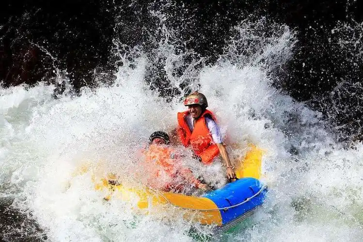 江西省抚州市大觉山漂流门票16岁以下55周岁以上禁止购票