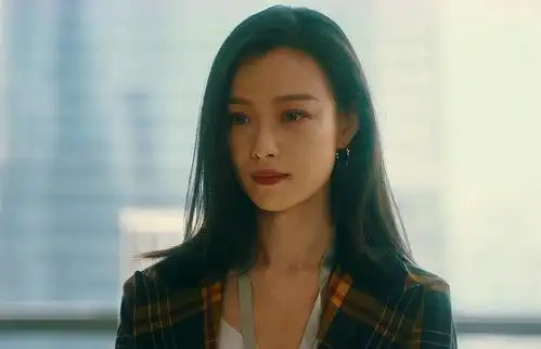 流金岁月:改编后朱锁锁结局大不同?不迷恋大叔,与谢宏祖相扶持