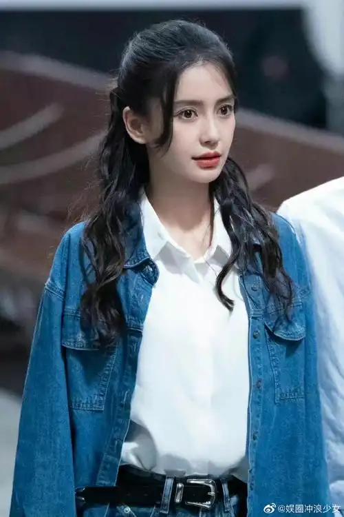 angelababy微博简介