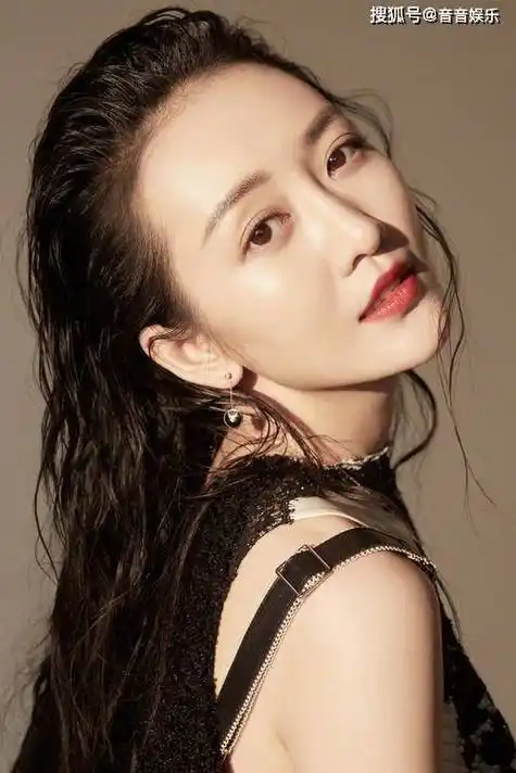 饱满有料41岁王鸥,性感迷人如20岁小妹!_魅力_年龄_观众