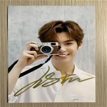 『冲冠』大陆justin黄明昊笔签名照片24款定妆照6寸现货 款式5