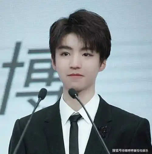 而且就如狗仔说的那般,王俊凯的谣言传得那么厉害,但没有一个实锤,一