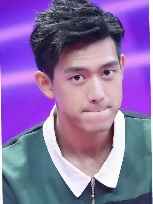 这孩子眼里有光系列李现