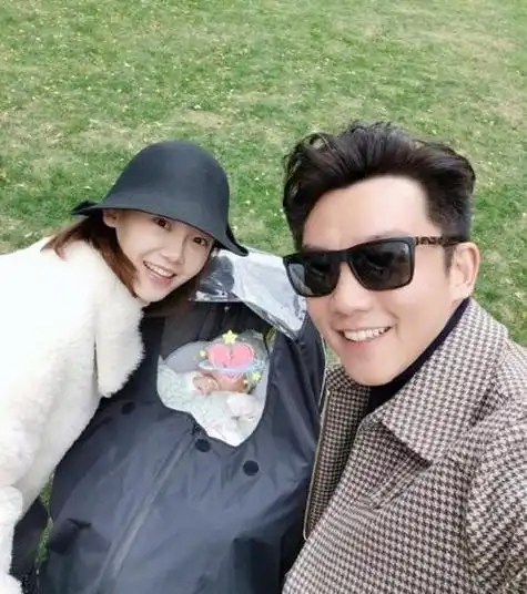 郑恺喜欢的女生有谁,郑恺到底爱谁