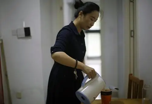 周晶晶说,她的陪读生活除了路上开车辛苦些,来到毛坦厂租房后,她的