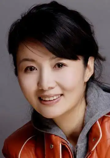 图集郑卫莉,出生于湖北省武汉市,毕业于湖北艺术学院,中国内地女演员.