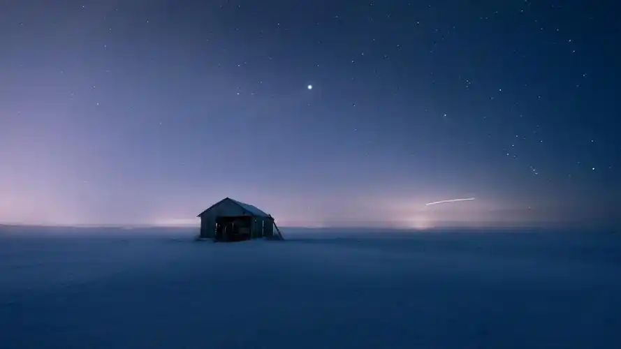 雪房子安静的夜晚星星孤独的风景壁纸
