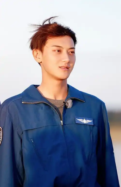 tao 韬 黄子韬 ztao hzt swaggyt-ao 真正男子汉