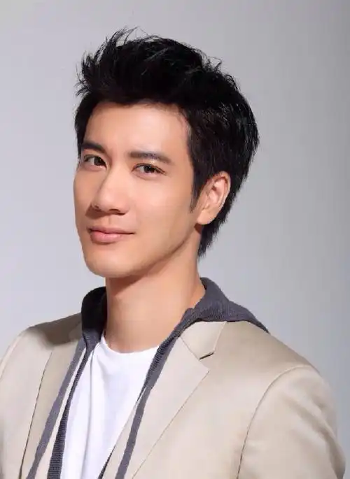 终于可以说实话了王力宏的颜值被高估了