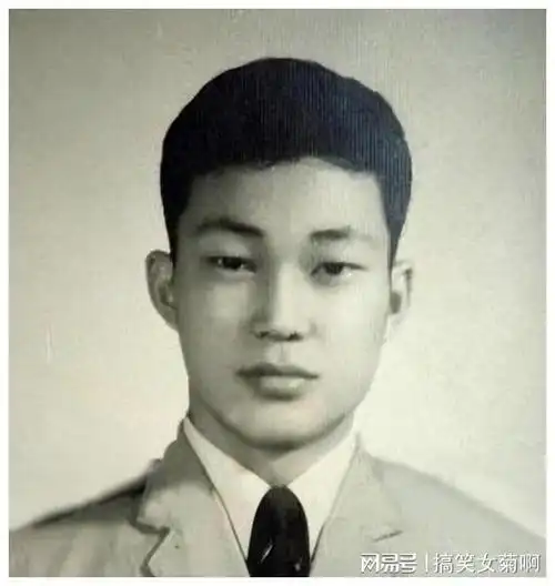 金超群:42岁爆红,娶小23岁娇妻,74岁现状如何