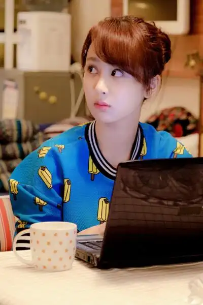 杨紫欢乐颂图片