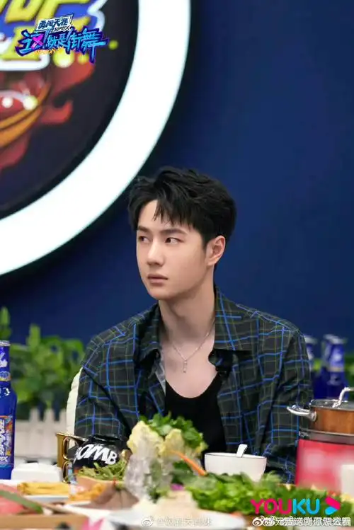 王一博街舞5得奖敬礼##王一博把敬礼刻进dna