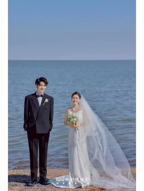 南昌婚纱照小众治愈的海边婚纱照