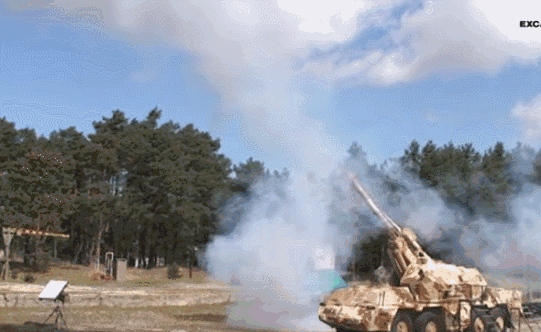 火炮军事gif动图_动态图_表情包下载_soogif