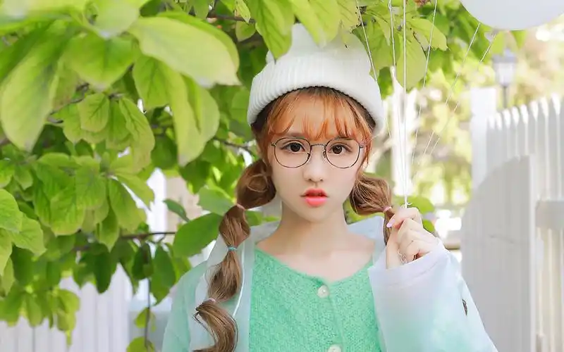 韩系少女清新养眼写真图片桌面壁纸