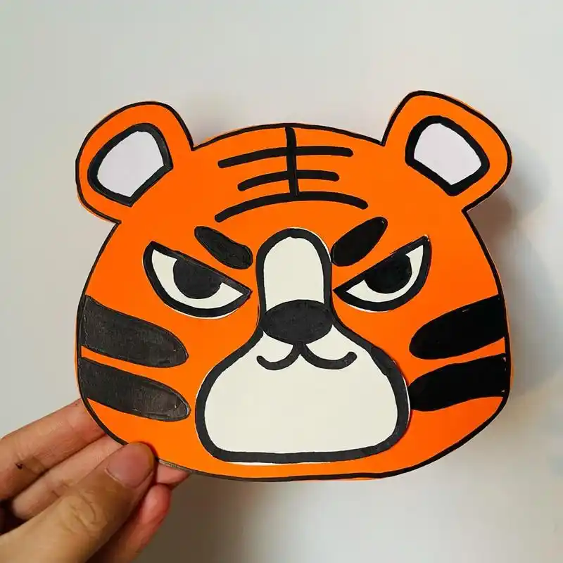 2022元旦虎年幼儿园环创老虎手工制作