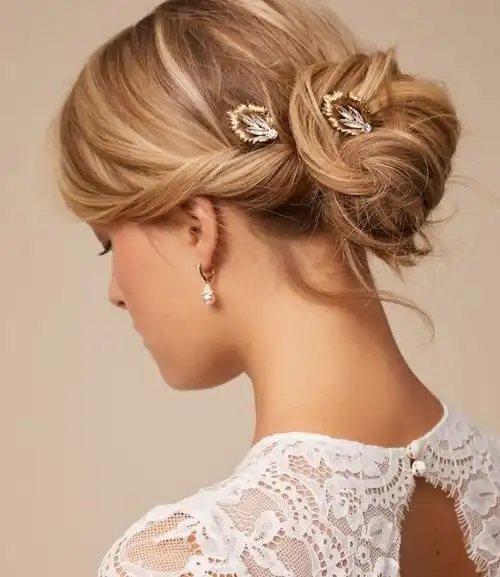 新娘盘发发型图鉴 换上盘发做美美新娘_新娘发型 - 美发站