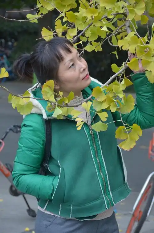 四十女人一朵花