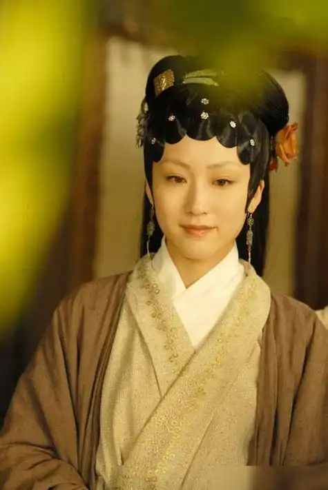 两版电视剧红楼梦人物剧照对比你心中觉得哪一部更经典