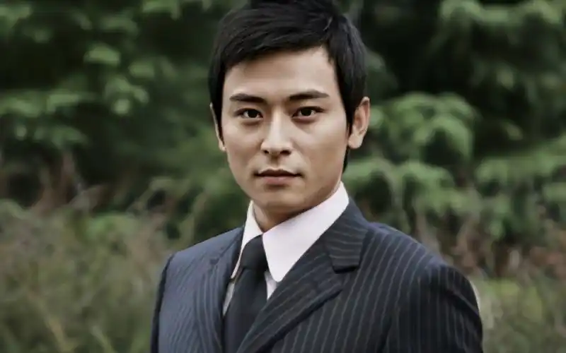 【陈冠霖|王柏东】考古陈冠霖《情锁》剧照