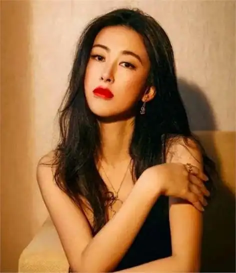 真的顶不住啊39岁朱珠真乃人间极品尤物