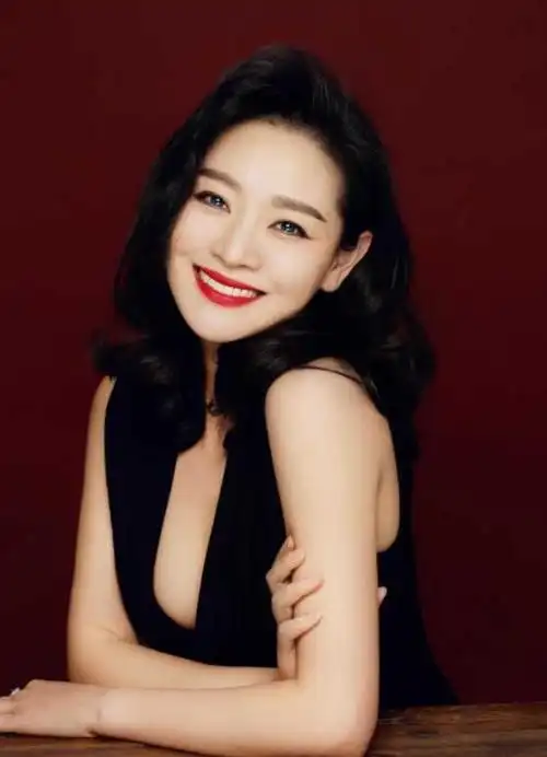 你好检察官俞凯茵是谁演的 俞凯茵扮演者王维维资料 | 酷娱网